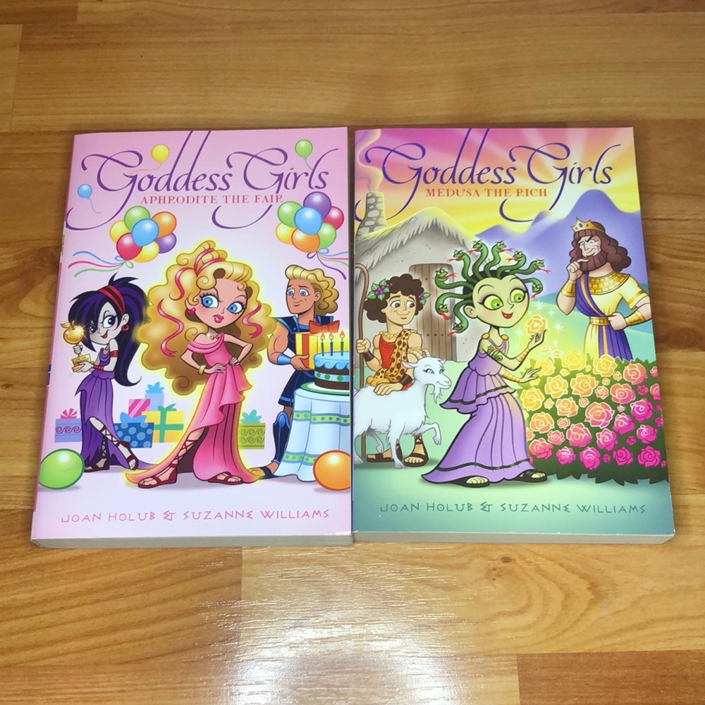 Goddess Girls Book Set
